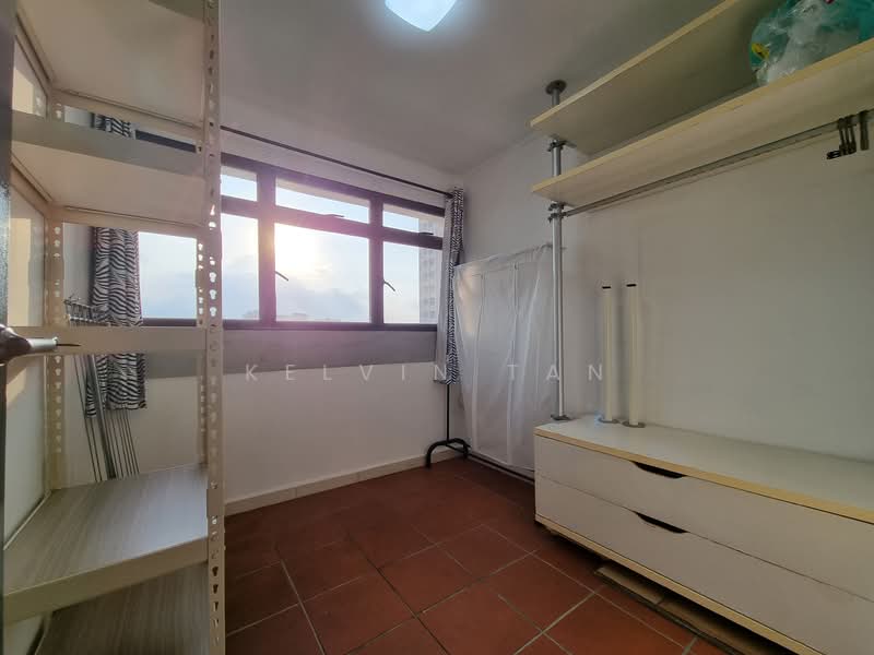 13 Holland Drive, 13 Holland Drive, 1 Bedroom, 700 sqft, HDB Flat For Rent, by Kelvin Tan, 500059237 - PropertyGuru.com.sg