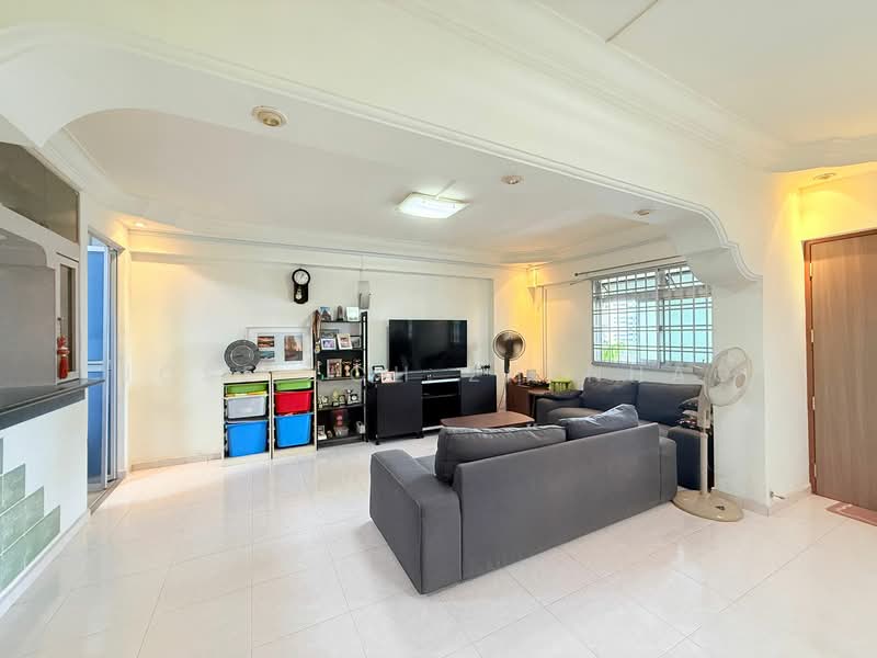 156 Yung Loh Road, 156 Yung Loh Road, 3 Bedrooms, 1,152 sqft, HDB Flat For Sale, by Jose Loh Zhenhao, 500059242 - Living Room - PropertyGuru.com.sg
