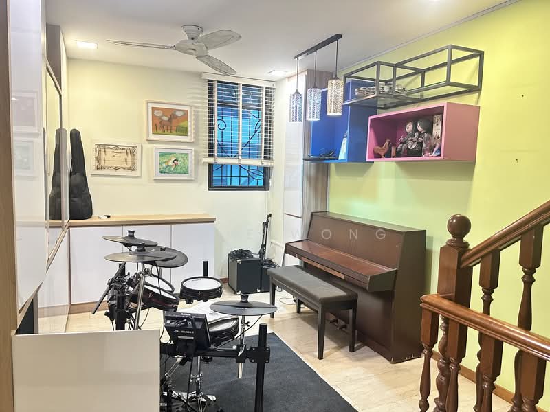 Barossa Gardens Terraced House For Sale at S$ 3,380,000 | PropertyGuru Singapore - Interior