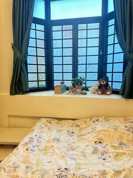 Barossa Gardens Terraced House For Sale at S$ 3,380,000 | PropertyGuru Singapore - Bedroom