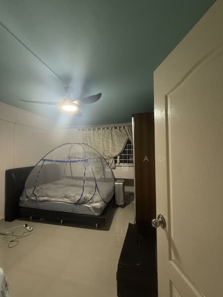 109 Clementi Street 11, 109 Clementi Street 11, 2 Bedrooms, 721 sqft, HDB Flat For Rent, by Zion Zhao 赵峻慷, 500059267 - Bedroom - PropertyGuru.com.sg