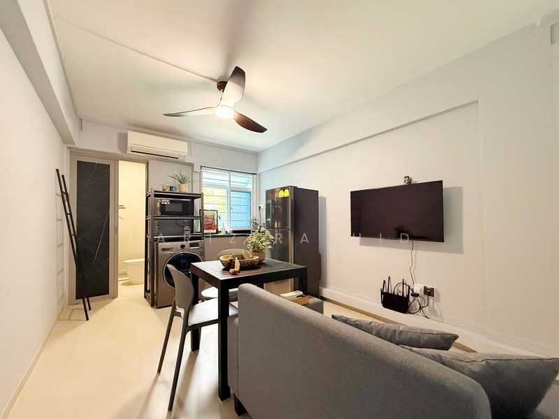 179 Woodlands Street 13, 179 Woodlands Street 13, Room Rental, 320 sqft, HDB Flat For Rent, by Fariz Rashid, 500059273 - Living Room - PropertyGuru.com.sg