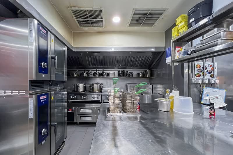 Upper Thomson Road Shop Houses, 272 Upper Thomson Road, 1,760 sqft, Shop / Shophouse For Rent, by Irene TSL 陈秀玲, 500059276 - Kitchen - CommercialGuru.com.sg