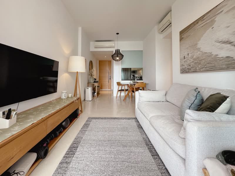 The Crest, 101 Prince Charles Crescent, 2 Bedrooms, 861 sqft, Condominium For Rent, by Grace Cheong, 500059290 - Living Room - PropertyGuru.com.sg