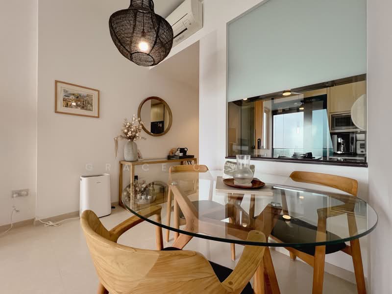 The Crest, 101 Prince Charles Crescent, 2 Bedrooms, 861 sqft, Condominium For Rent, by Grace Cheong, 500059290 - Dining Room - PropertyGuru.com.sg