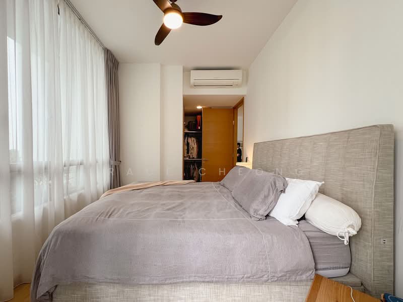 The Crest, 101 Prince Charles Crescent, 2 Bedrooms, 861 sqft, Condominium For Rent, by Grace Cheong, 500059290 - Master Bedroom - PropertyGuru.com.sg
