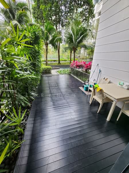 Foresque Residences Condominium For Sale at S$ 2,399,999 | PropertyGuru Singapore - Balcony