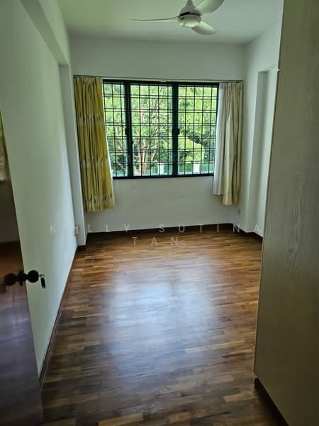 Highgate Condominium For Sale at S$ 2,200,000 | PropertyGuru Singapore - Interior