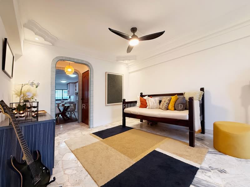 32 Marsiling Drive HDB Flat For Sale at S$ 478,888 | PropertyGuru Singapore - Living Room