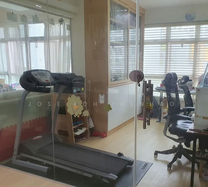 216D Compassvale Drive HDB Flat For Sale at S$ 848,000 | PropertyGuru Singapore - Study