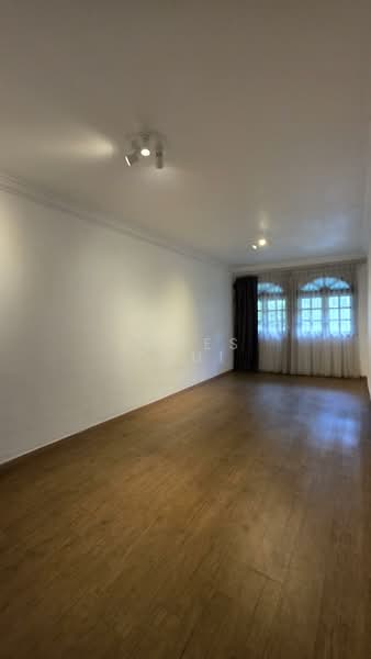 Emerald Hill Conservation Area, Emerald Hill Road, 2 Bedrooms, 1,200 sqft, Walk-up Apartment For Rent, by James Chui, 500059343 - Interior - PropertyGuru.com.sg