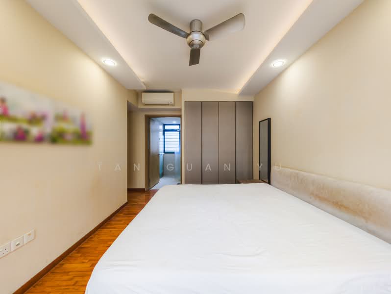 Twin Waterfalls Executive Condominium For Sale at S$ 2,100,000 | PropertyGuru Singapore - Master Bedroom