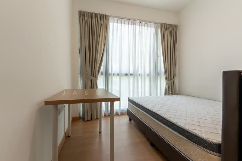 Treasure at Tampines, 15 Tampines Lane, 3 Bedrooms, 818 sqft, Condominium For Sale, by Jasmine Yee, 500059356 - Bedroom - PropertyGuru.com.sg