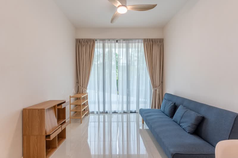 Treasure at Tampines, 15 Tampines Lane, 3 Bedrooms, 818 sqft, Condominium For Sale, by Jasmine Yee, 500059356 - Living Room - PropertyGuru.com.sg