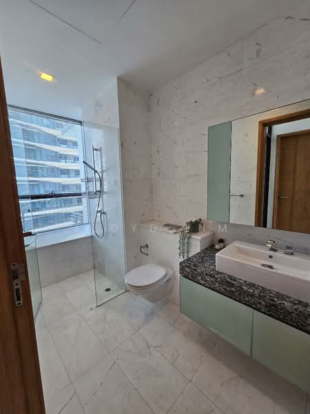 Leonie Parc View Condominium For Sale at S$ 6,600,000 | PropertyGuru Singapore - Bathroom