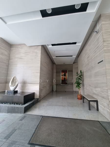 Leonie Parc View Condominium For Sale at S$ 6,600,000 | PropertyGuru Singapore - Entrance