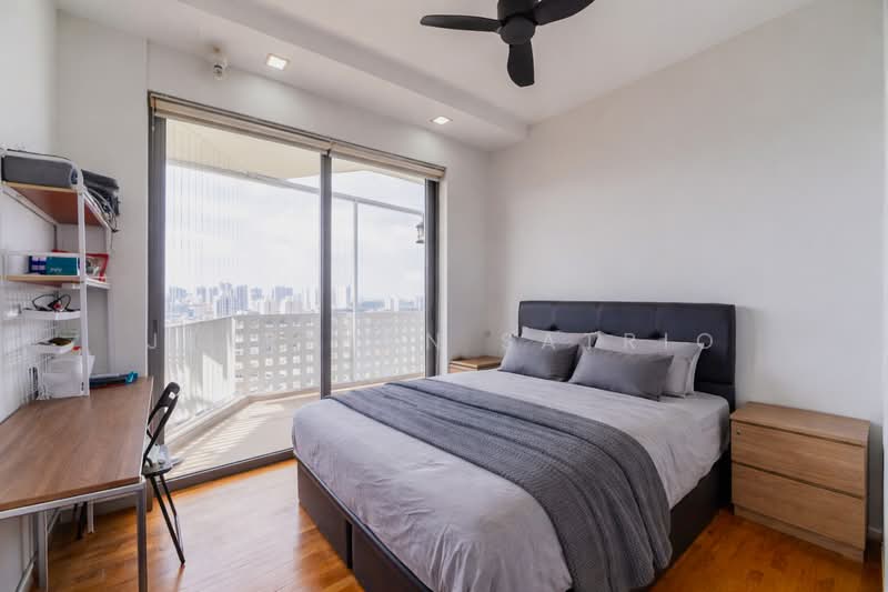 Sky Habitat Condominium For Sale at S$ 2,900,000 | PropertyGuru Singapore - Master Bedroom