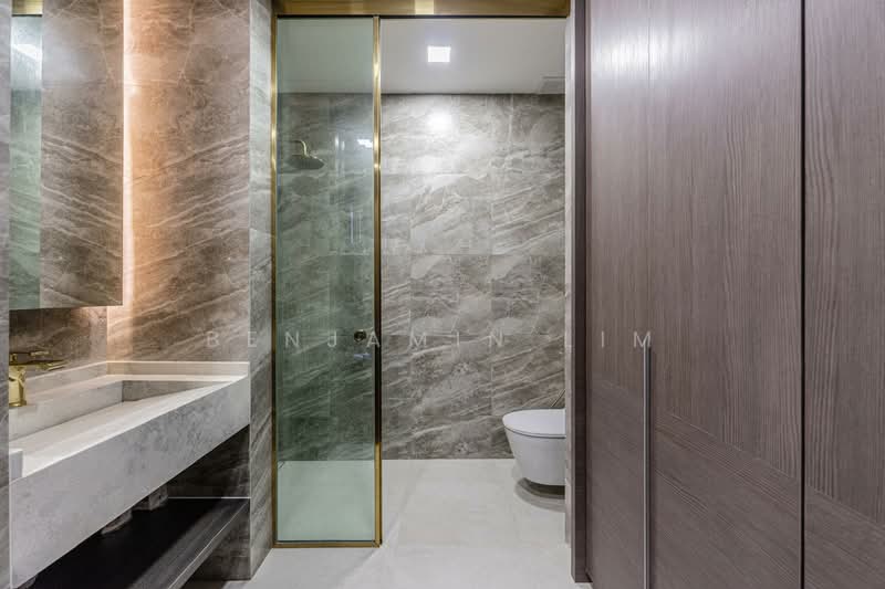 Seletar Park Residence Condominium For Sale at S$ 1,680,000 | PropertyGuru Singapore - Bathroom