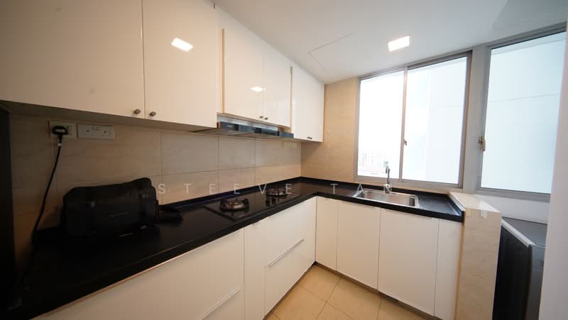 The Lakeshore, 31 Jurong West Street 41, 2 Bedrooms, 861 sqft, Condominium For Rent, by Steeve Tan, 500059388 - Kitchen - PropertyGuru.com.sg