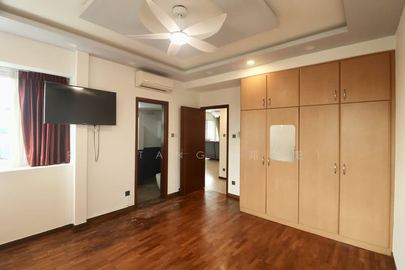 The Floravale Executive Condominium For Sale at S$ 1,520,000 | PropertyGuru Singapore - Bedroom