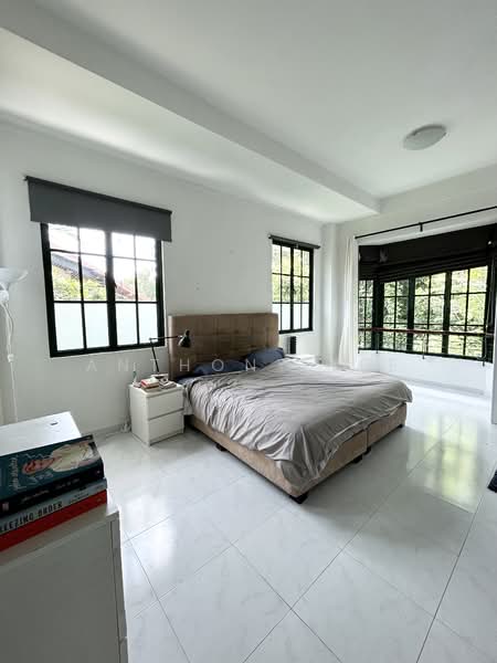 6 Bedroom Semi-Detached House at Greenleaf Place, Semi-Detached House at Greenleaf Place, 5 Bedrooms, 4,500 sqft, Semi-Detached House For Rent, by Anthony Lee, 500059397 - Bedroom - PropertyGuru.com.sg