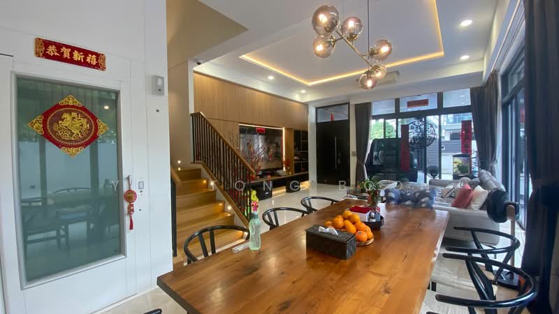 Luxus Hills Semi-Detached House For Sale at S$ 6,990,000 | PropertyGuru Singapore - Living Room