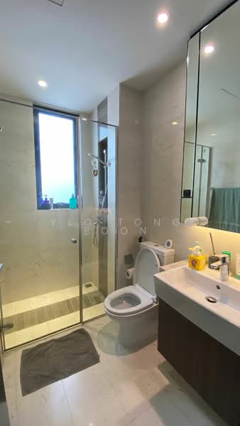 Luxus Hills Semi-Detached House For Sale at S$ 6,990,000 | PropertyGuru Singapore - Bathroom