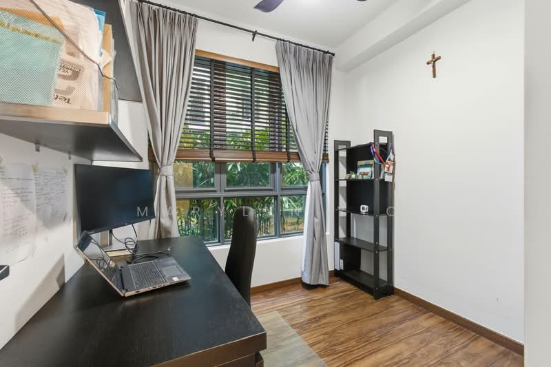 The Brownstone Executive Condominium For Sale at S$ 1,750,000 | PropertyGuru Singapore