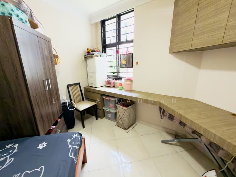 357C Admiralty Drive HDB Flat For Sale at S$ 738,888 | PropertyGuru Singapore - Bedroom