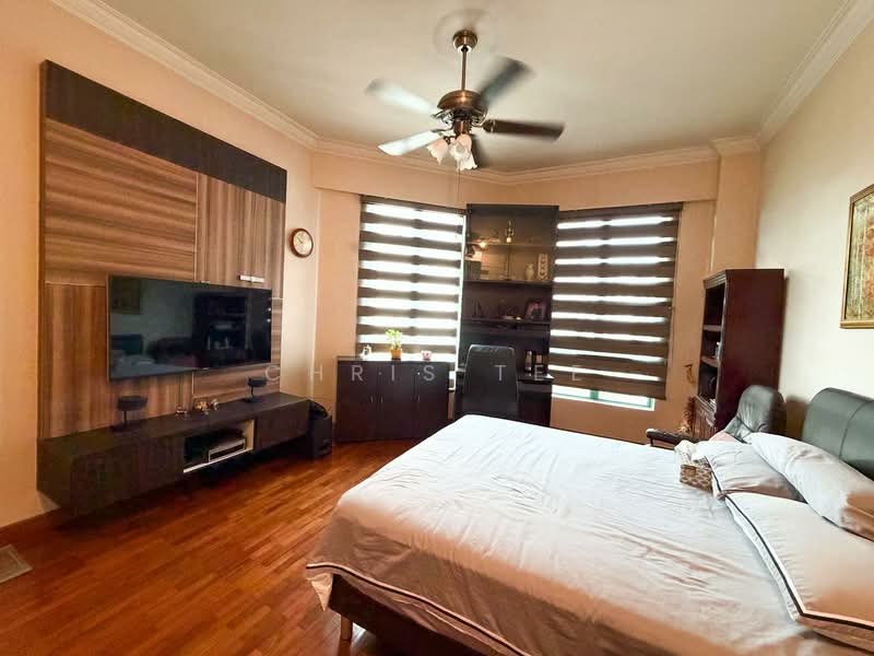 Hillview Heights Condominium For Sale at S$ 3,200,000 | PropertyGuru Singapore - Bedroom