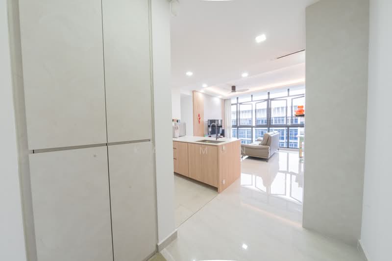 Symphony Suites, 3 Yishun Close, 3 Bedrooms, 1,023 sqft, Condominium For Rent, by Kai Mun, 500059455 - Living Room - PropertyGuru.com.sg