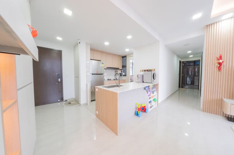 Symphony Suites, 3 Yishun Close, 3 Bedrooms, 1,023 sqft, Condominium For Rent, by Kai Mun, 500059455 - Kitchen - PropertyGuru.com.sg