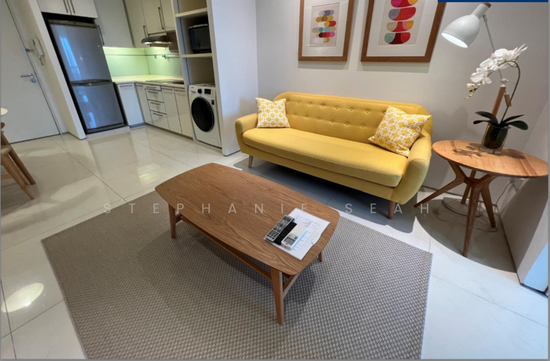 One North Bridge, 1 North Bridge Road, 1 Bedroom, 463 sqft, Apartment For Rent, by Stephanie Seah, 500059464 - Living Room - PropertyGuru.com.sg