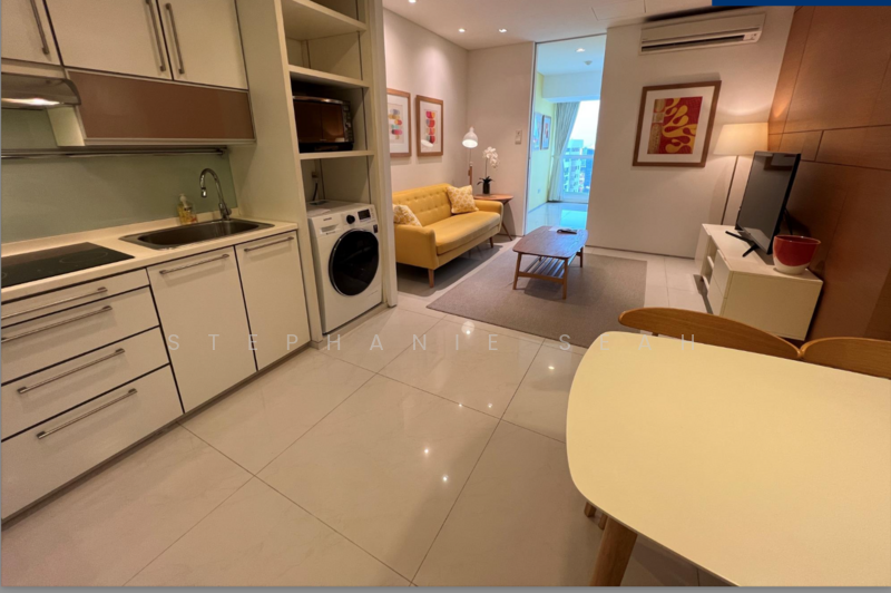 One North Bridge, 1 North Bridge Road, 1 Bedroom, 463 sqft, Apartment For Rent, by Stephanie Seah, 500059464 - Living Room - PropertyGuru.com.sg