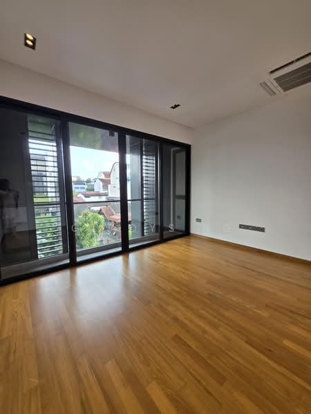 Sembawang Park, , 5 Bedrooms, 4,834 sqft, Terraced House For Sale, by Gladys Ng, 500059481 - Room - PropertyGuru.com.sg