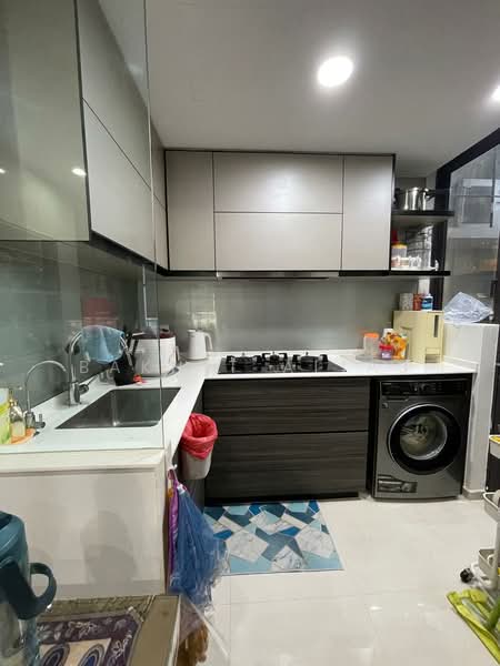 D'Nest, 131 Pasir Ris Grove, 3 Bedrooms, 936 sqft, Condominium For Rent, by Bakhit Alias, 500059495 - Kitchen - PropertyGuru.com.sg