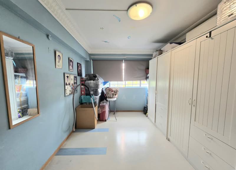 160 Tampines Street 12 HDB Flat For Sale at S$ 808,000 | PropertyGuru Singapore - Interior