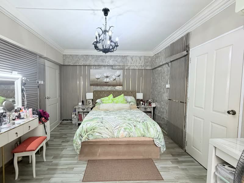 18 Joo Seng Road HDB Flat For Sale at S$ 600,000 | PropertyGuru Singapore