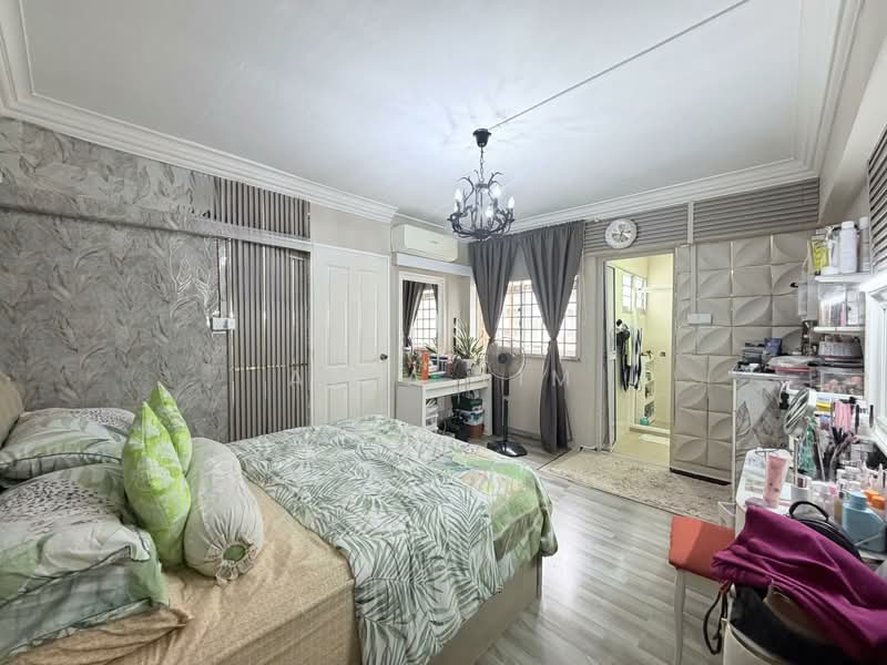 18 Joo Seng Road HDB Flat For Sale at S$ 600,000 | PropertyGuru Singapore