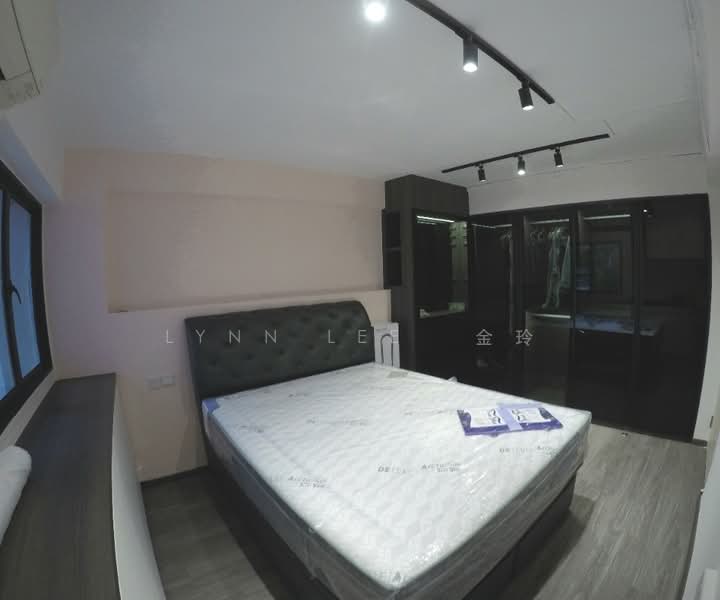 8 Empress Road HDB Flat For Sale at S$ 598,888 | PropertyGuru Singapore - Bedroom