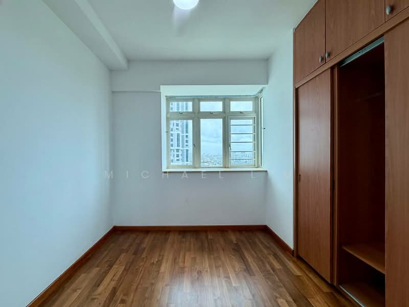 Costa Del Sol Condominium For Sale at S$ 2,650,000 | PropertyGuru Singapore - Bedroom