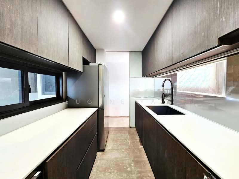 Thomson Impressions Condominium For Sale at S$ 2,500,000 | PropertyGuru Singapore - Kitchen