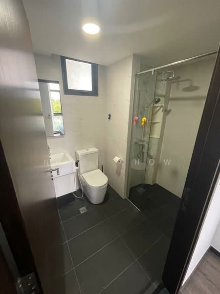 Symphony Suites, 7 Yishun Close, 3 Bedrooms, 786 sqft, Condominium For Rent, by Nigel Chow, 500059572 - Bathroom - PropertyGuru.com.sg