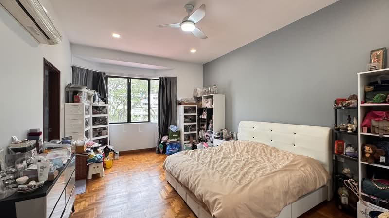 Woodlands woodgrove 3-Storey Landed North South Facing Terraced House For Sale at S$ 2,688,000 | PropertyGuru Singapore - Bedroom