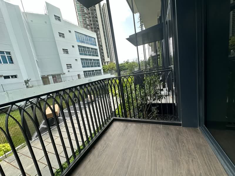 Jervois Mansion Apartment For Sale at S$ 4,540,050 | PropertyGuru Singapore - Master Bedroom Patio