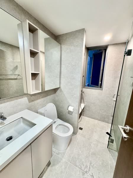The Visionaire Executive Condominium For Sale at S$ 1,900,000 | PropertyGuru Singapore - Bathroom