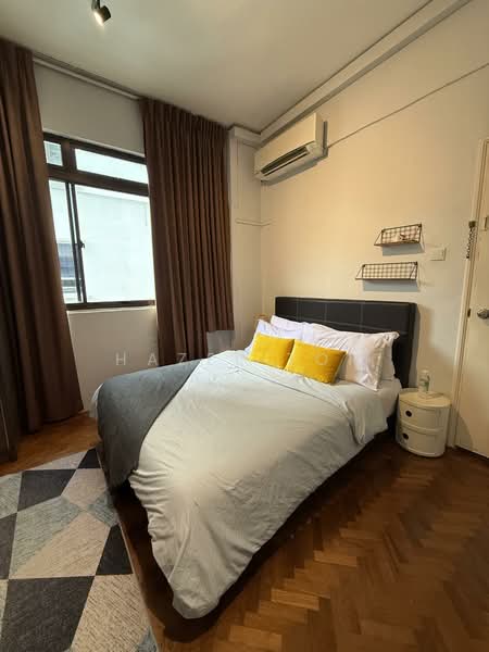 Kim Sia Court, 27 Jalan Jintan, 5 Bedrooms, 1,421 sqft, Apartment For Rent, by Hazel Toh, 500059678 - Bedroom - PropertyGuru.com.sg