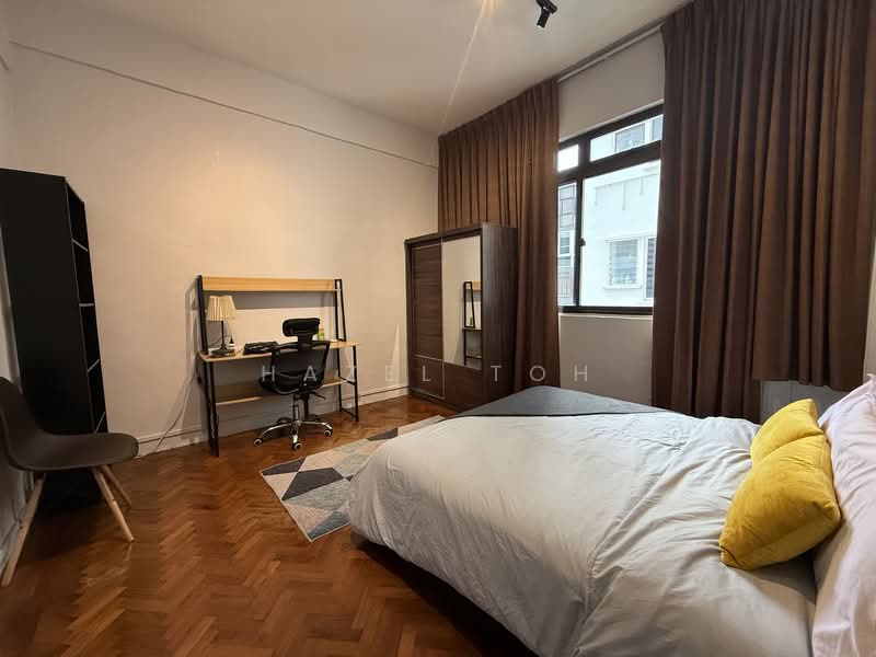 Kim Sia Court, 27 Jalan Jintan, 5 Bedrooms, 1,421 sqft, Apartment For Rent, by Hazel Toh, 500059678 - Bedroom - PropertyGuru.com.sg