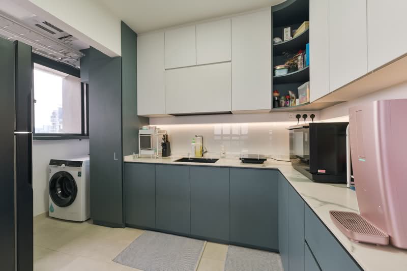 94 Dawson Road HDB Flat For Sale at S$ 988,000 | PropertyGuru Singapore - Kitchen