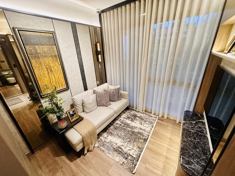 ELTA Condominium For Sale at S$ 3,484,000 | PropertyGuru Singapore - Living Room